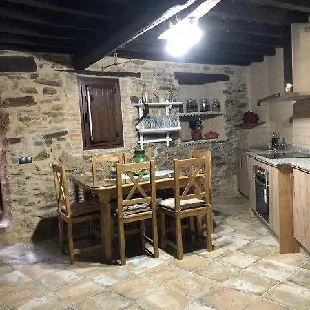 Casa Rural La Moraquintana * Santibanez el Bajo