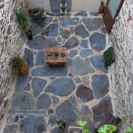 La Moraquintana Holiday home Santibanez el Bajo