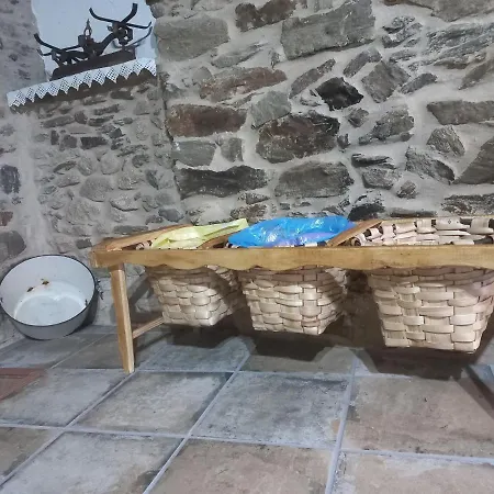 Casa Rural La Moraquintana * Santibanez el Bajo